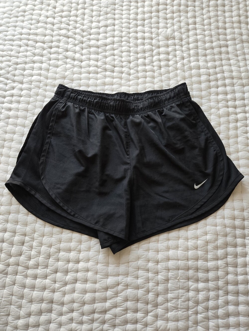 Nike Women's Dri-fit 3" Black Athletic Shorts with Contrast Swoosh Size Small